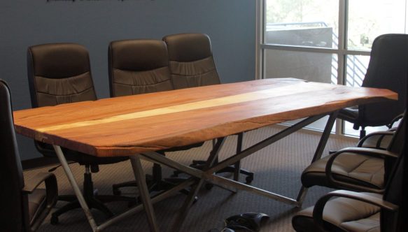 Steel-wood-table